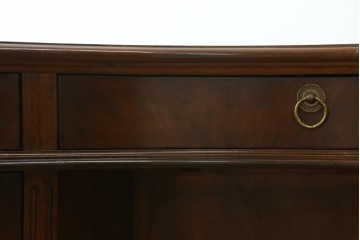 中古　DREXEL HERITAGE(ドレクセルヘリテイジ)　Cameo Classics(キャメオクラシックス)　気品ある曲面フォルムと木目が魅力のキドニーデスク　(R-085830)