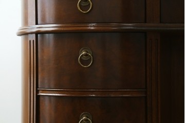 中古　DREXEL HERITAGE(ドレクセルヘリテイジ)　Cameo Classics(キャメオクラシックス)　気品ある曲面フォルムと木目が魅力のキドニーデスク　(R-085830)