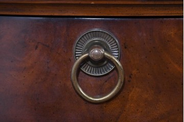 中古　DREXEL HERITAGE(ドレクセルヘリテイジ)　Cameo Classics(キャメオクラシックス)　気品ある曲面フォルムと木目が魅力のキドニーデスク　(R-085830)