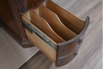 中古　DREXEL HERITAGE(ドレクセルヘリテイジ)　Cameo Classics(キャメオクラシックス)　気品ある曲面フォルムと木目が魅力のキドニーデスク　(R-085830)