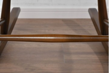 イギリスヴィンテージ　 美品　ERCOL(アーコール)　Chairmakers Chair(チェアメーカーズチェア)　曲木の美が際立つロッキングチェア　(R-085833)