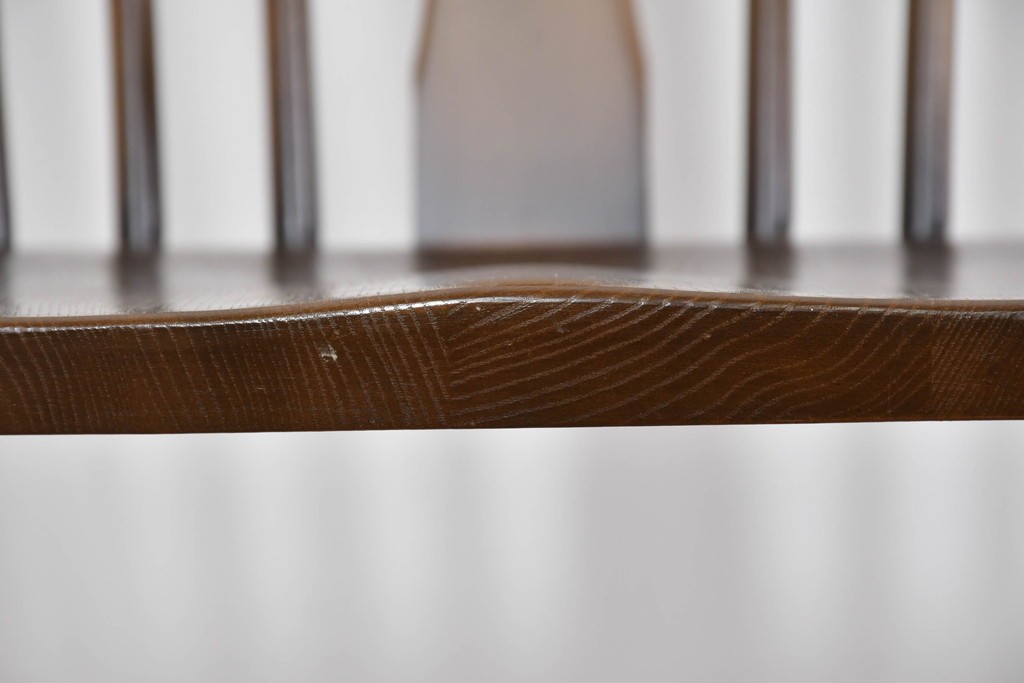 イギリスヴィンテージ　 美品　ERCOL(アーコール)　Chairmakers Chair(チェアメーカーズチェア)　曲木の美が際立つロッキングチェア　(R-085833)