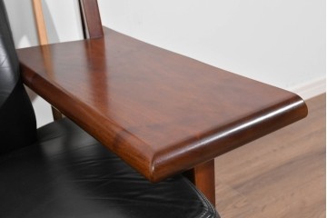 中古　美品　匠工房(TAKUMI KOHGEI)　AMEDEO(アメディオ)　スポークデザインが印象的な1人掛けソファ　定価約60万円　(R-085835)