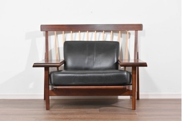 中古　美品　匠工房(TAKUMI KOHGEI)　AMEDEO(アメディオ)　スポークデザインが印象的な1人掛けソファ　定価約60万円　(R-085835)