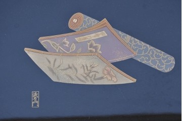 中古　輪島塗り　北清右衛門　雅やかな蒔絵が施された座卓　定価約130万円　(R-085837)