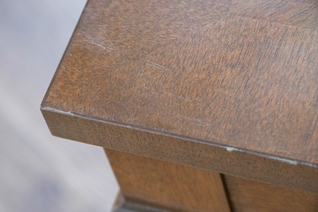 中古　美品　特注品　国産職人手作り　某上場企業会長邸放出品　上質な木肌のセンターテーブル　製作費約27万円　(R-085839)