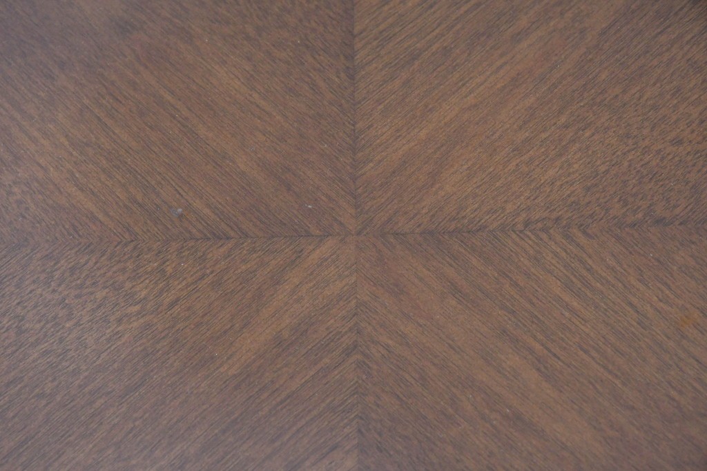 中古　美品　特注品　国産職人手作り　某上場企業会長邸放出品　上質な木肌のセンターテーブル　製作費約27万円　(R-085840)