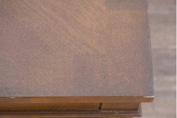 中古　美品　特注品　国産職人手作り　某上場企業会長邸放出品　上質な木肌のセンターテーブル　製作費約27万円　(R-085842)