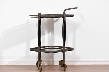 ヨーロッパヴィンテージ　希少デザイン　真鍮×黒ガラスのミッドセンチュリーなトロリーワゴン　(R-085845)