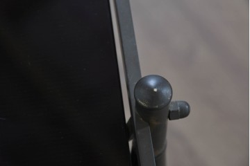 ヨーロッパヴィンテージ　希少デザイン　真鍮×黒ガラス　ミッドセンチュリースタイルのトロリーワゴン　(R-085846)