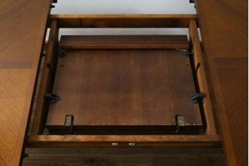 中古　maruni(マルニ木工)　地中海ロイヤルシリーズ(ROYAL)　端正な脚部と柔らかな輪郭が調和するエクステンションテーブル　定価約33万円　(R-085847)