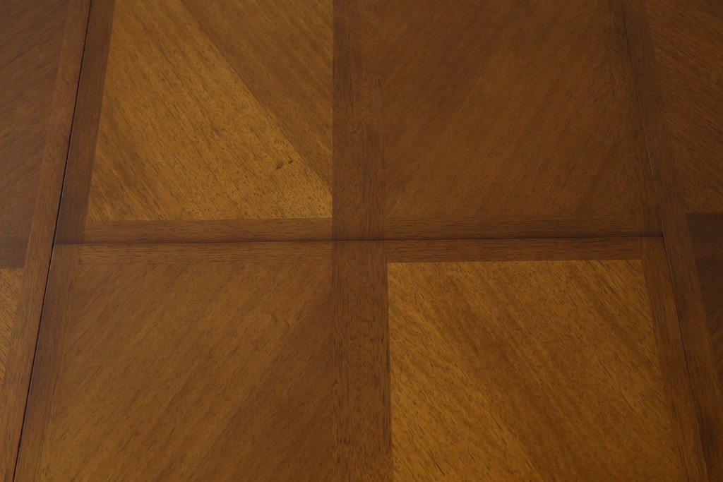 中古　maruni(マルニ木工)　地中海ロイヤルシリーズ(ROYAL)　端正な脚部と柔らかな輪郭が調和するエクステンションテーブル　定価約33万円　(R-085847)