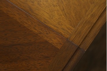 中古　maruni(マルニ木工)　地中海ロイヤルシリーズ(ROYAL)　端正な脚部と柔らかな輪郭が調和するエクステンションテーブル　定価約33万円　(R-085847)