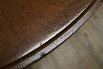 中古　maruni(マルニ木工)　地中海ロイヤルシリーズ(ROYAL)　端正な脚部と柔らかな輪郭が調和するエクステンションテーブル　定価約33万円　(R-085847)