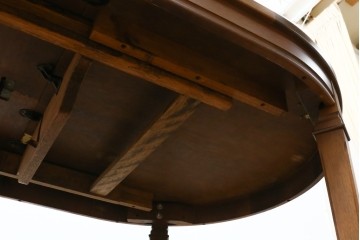 中古　maruni(マルニ木工)　地中海ロイヤルシリーズ(ROYAL)　端正な脚部と柔らかな輪郭が調和するエクステンションテーブル　定価約33万円　(R-085847)