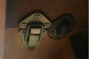 中古　maruni(マルニ木工)　地中海ロイヤルシリーズ(ROYAL)　端正な脚部と柔らかな輪郭が調和するエクステンションテーブル　定価約33万円　(R-085847)