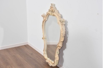 イタリアヴィンテージ　イタリア高級家具　SILIK(シリック)　繊細なロココ調装飾が華やぐウォールミラー　定価約40万円　(R-085849)