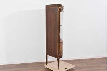 中古　美品　スペイン高級家具　MARINER(マリネール)　優雅な金彩装飾と風景画が美しいコーナーキャビネット　定価約45万円　(R-085851)