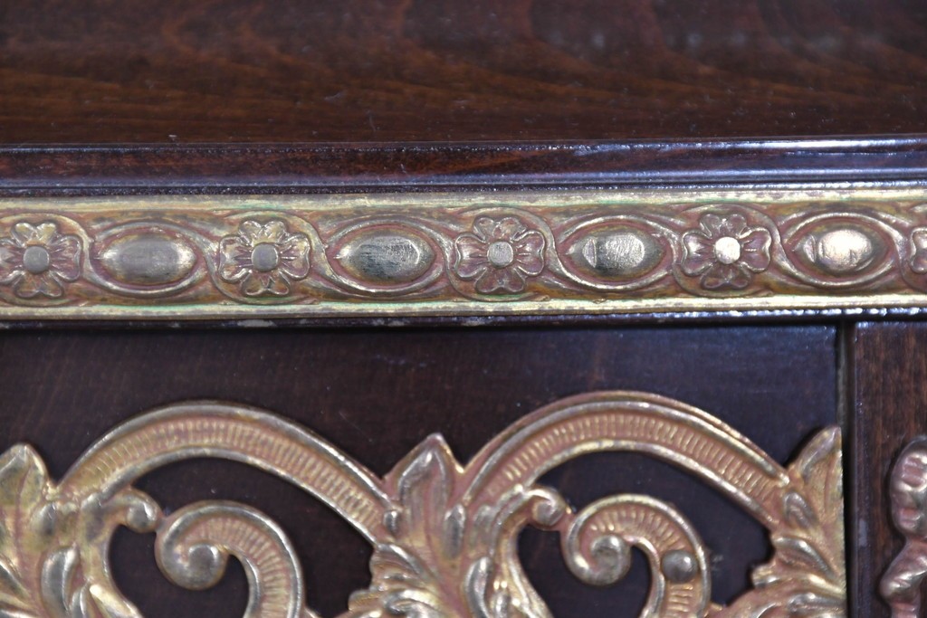 中古　美品　スペイン高級家具　MARINER(マリネール)　優雅な金彩装飾と風景画が美しいコーナーキャビネット　定価約45万円　(R-085851)