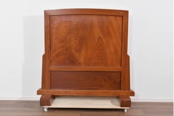 中古　高級品　職人手作り　総欅材　漆塗り　一枚板　重厚な欅の木肌が際立つ大振りな衝立　製作費約70万円　(R-085853)