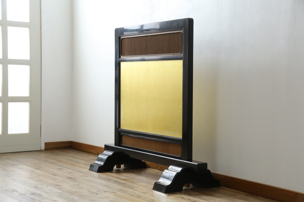 和製ヴィンテージ　高級工芸品　輪島塗　格子意匠と金地面の衝立　定価約120万円　(R-085854)