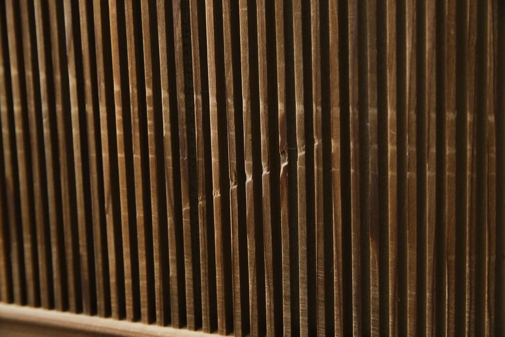 和製ヴィンテージ　高級工芸品　輪島塗　格子意匠と金地面の衝立　定価約120万円　(R-085854)