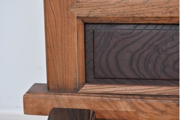 和製ヴィンテージ　職人手作り　脚(縞黒檀)　枠(欅材)　彫刻意匠と格子の美しい衝立　(R-085855)