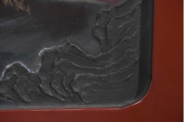 アジアンヴィンテージ　高級工芸品　漆塗り　人物と花鳥装飾が味わい深い朱塗りの衝立　(R-085856)