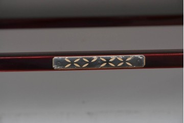 中古　美品　輪島塗　金具装飾がアクセントの上品な文机　定価約40万円　(R-085857)