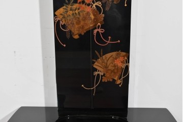 中古　高級品　輪島塗　天板に補修塗りあり　三面鏡の格調ある鏡台　定価推定約150万円以上　(R-085858)