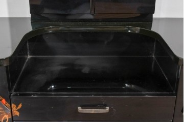 中古　高級品　輪島塗　天板に補修塗りあり　三面鏡の格調ある鏡台　定価推定約150万円以上　(R-085858)