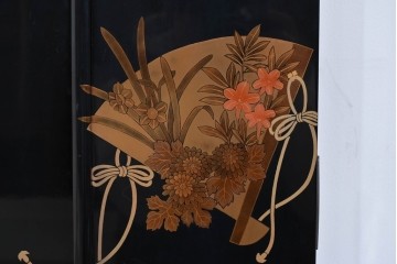 中古　高級品　輪島塗　天板に補修塗りあり　三面鏡の格調ある鏡台　定価推定約150万円以上　(R-085858)