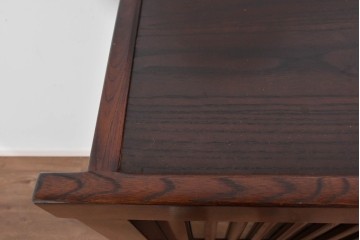 中古　ニレ材　整然とした縦格子が美しい水屋箪笥サイドボード　(R-085860)