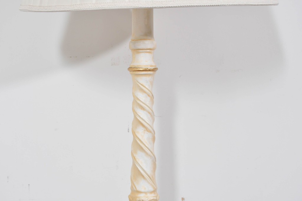 中古　イタリア高級家具　SILIK(シリック)　コートハンガーをリメイクしたフロアスタンド　定価約48万円　(R-085862)