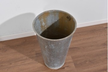 中古　イタリア高級家具　SILIK(シリック)　パステル彩色のレリーフ装飾が華やかな傘立て　定価約46万円　(R-085863)