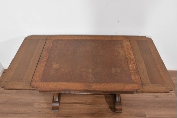 イギリスアンティーク　オーク材　バルボスレッグと細部の彫刻装飾が魅力のドローリーフテーブル　(R-085865)