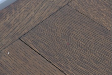 イギリスアンティーク　オーク材　バルボスレッグと細部の彫刻装飾が魅力のドローリーフテーブル　(R-085865)