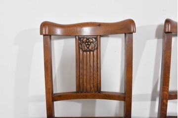 イギリスアンティーク　オーク材　存在感のある彫刻装飾とバルボスレッグが素敵なダイニングチェア4脚セット　(R-085866)