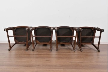 イギリスアンティーク　オーク材　存在感のある彫刻装飾とバルボスレッグが素敵なダイニングチェア4脚セット　(R-085866)