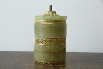 中古　イタリア製　ゴールド色の装飾が優美なオニキス製テーブルスタンド　(R-085867)
