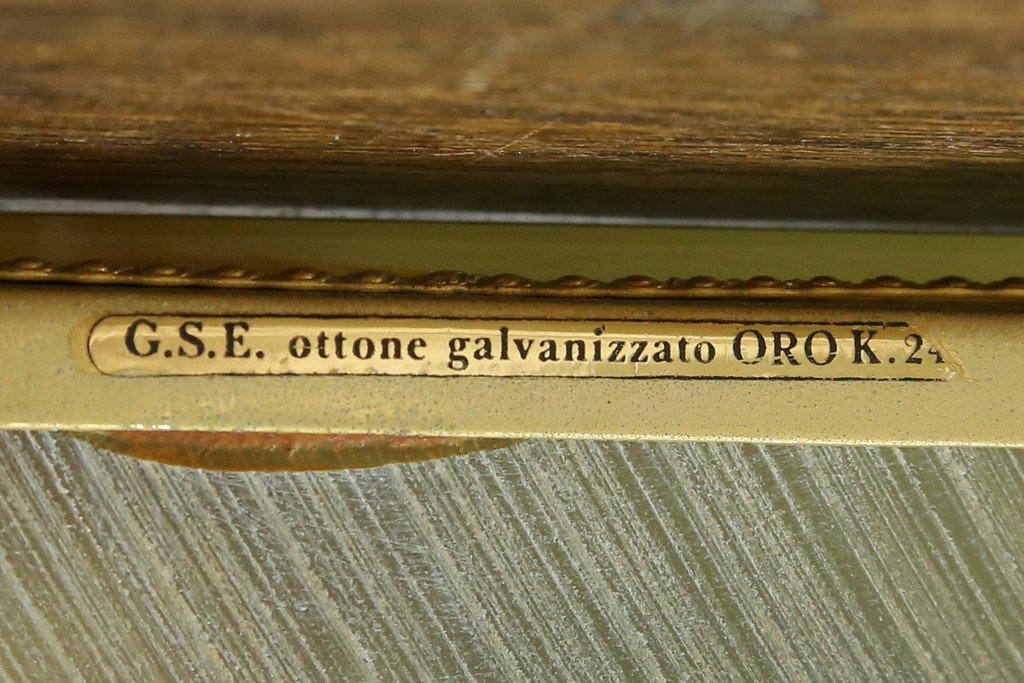 中古　イタリア製　ゴールド色の装飾が優美なオニキス製テーブルスタンド　(R-085867)