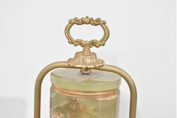 中古　イタリア製　ゴールド色の装飾が優美なオニキス製テーブルスタンド　(R-085867)