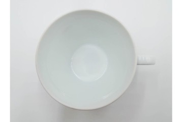 十四代 酒井田柿右衛門　錦　藪手毬文様の華やかな珈琲碗　共箱付き　(R-085870)