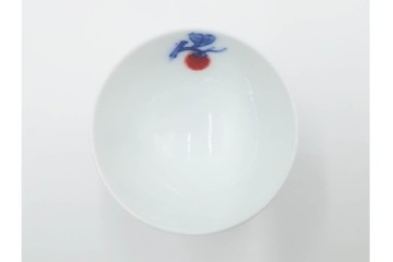 十四代 酒井田柿右衛門　染錦　柿文の入った徳利・盃の酒器セット　共箱付き　(R-085872)