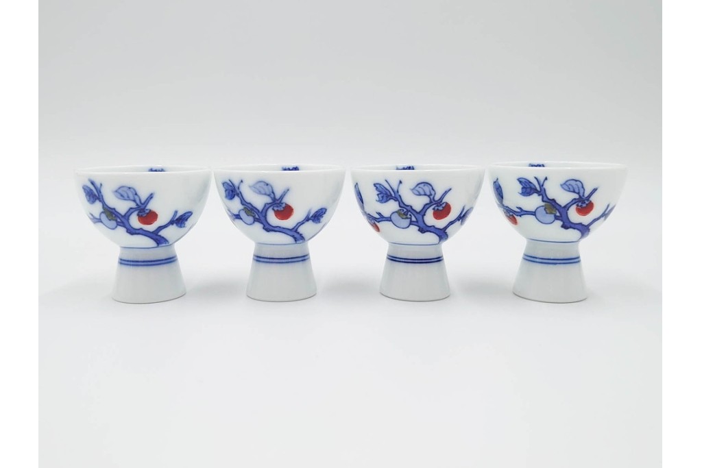 十四代 酒井田柿右衛門　染錦　柿文の入った徳利・盃の酒器セット　共箱付き　(R-085872)