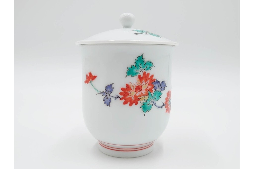 十四代 酒井田柿右衛門　錦　牡丹文が華やかな湯呑2点・竹文の入った盃1点のセット　共箱付き　(R-085873)