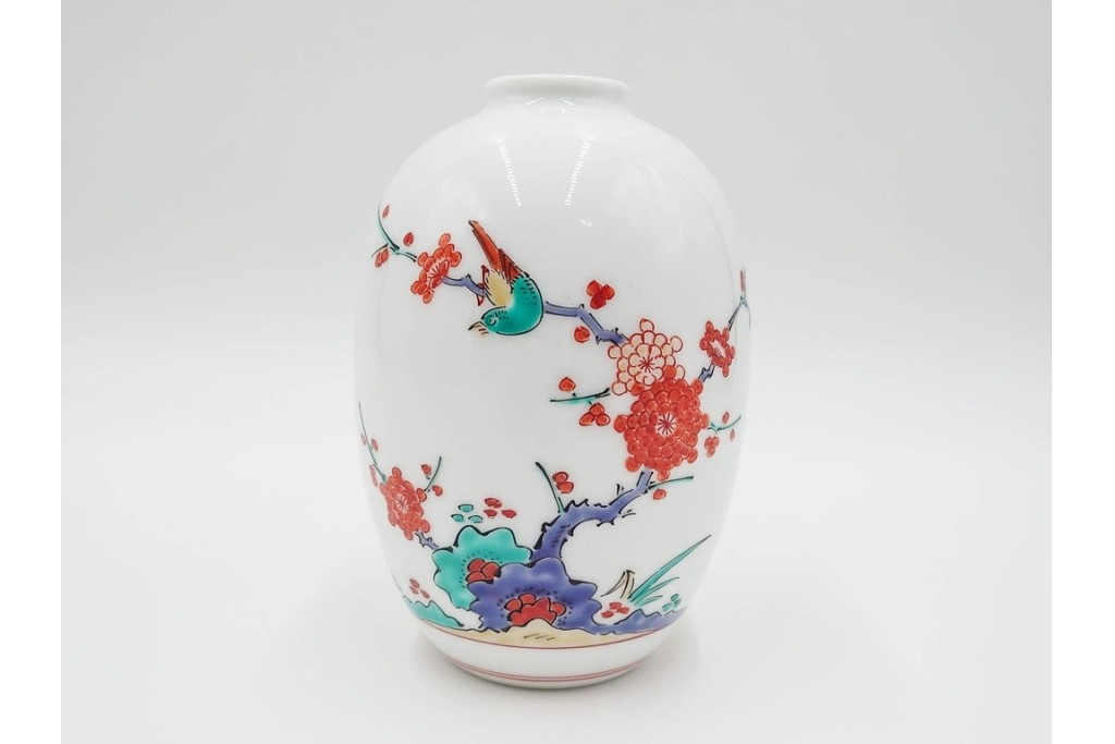 十四代 酒井田柿右衛門　錦・梅鳥文・菊文　優美な一輪生2点セット　共箱付き　(R-085874)