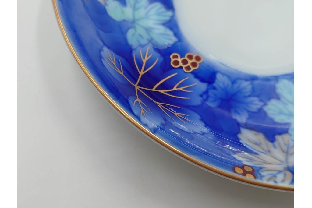 宮内庁御用達　深川製磁　瑠璃葡萄が優美な有田焼のコーヒーカップ&ソーサー6客セット　共箱付き　(R-085879)