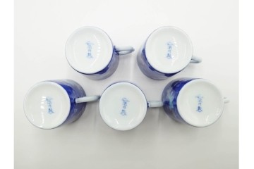 宮内庁御用達　深川製磁　瑠璃葡萄が優美な有田焼のコーヒーカップ&ソーサー6客セット　共箱付き　(R-085879)