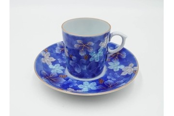 宮内庁御用達　深川製磁　瑠璃葡萄が優美な有田焼のコーヒーカップ&ソーサー6客セット　共箱付き　(R-085879)